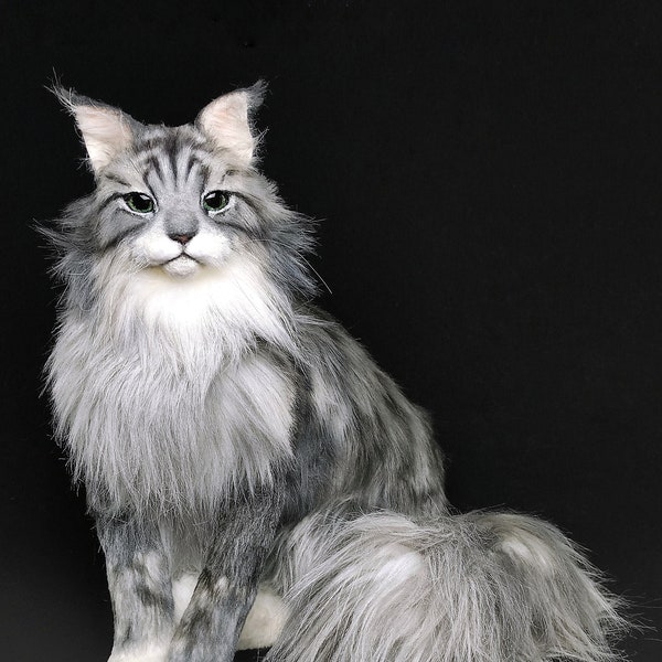 OOAK realistisch posierbare Maine Coon Katze, lebensgroß
