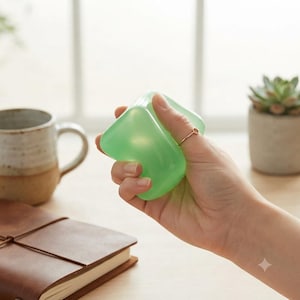 Weiches, knautschiges Fidget-Spielzeug gegen Angstzustände und zur Förderung der Konzentration – Stressabbau am Schreibtisch