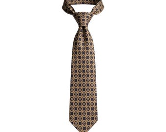 Bloomingdale's "Metropolitan View" 100% Silk  Gold Geometric Medallion Necktie