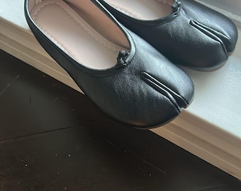 Chaussures plates noires Tabi — Taille 6