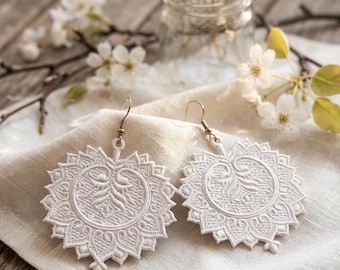 FSL Boho Earrings Embroidery Design, Free Standing Lace Jewelry Pattern (Instant Download)