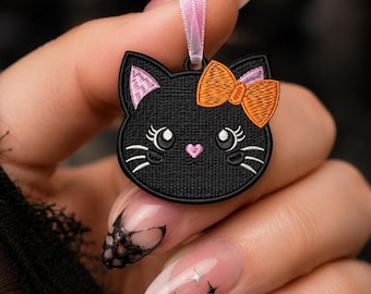 Black Cat Free Standing Lace Earrings Ornament Embroidery Design (Digital Download)