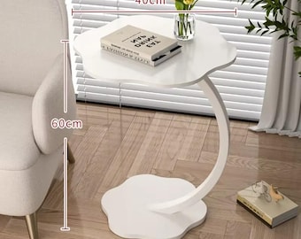 Mesita auxiliar en forma de C, mesita de noche moderna para espacios pequeños, mesa auxiliar para el brazo del sofá, mesa de centro compacta, diseño minimalista.
