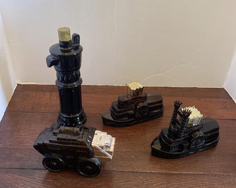 Vintage Avon Köln Flaschen, Lot von 4, Wasserflasche, 2 Steamboats, Postkutsche