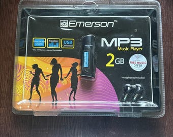 Emerson MP3 Music Player 2GB Headphones Included New Sealed In Package