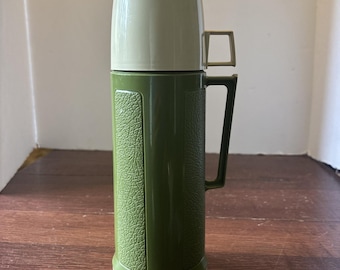 Thermos Vintage Filler 22F Vacuum Bottle Avocado Green
