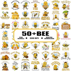 Puede incluir: Una colección digital de más de 50 ilustraciones con temática de abejas, mostrando abejas de dibujos animados en diversas actividades con texto motivacional. El gráfico central muestra 50+ BEE PNG BUNDLE 300 DPI DIGITAL DOWNLOAD.