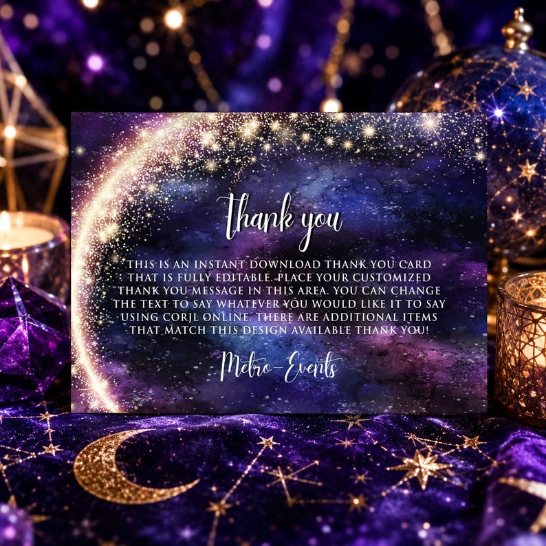 Puede incluir: Una tarjeta de agradecimiento rectangular con un fondo de galaxia en morado y azul, una luna creciente dorada brillante y estrellas dispersas. El texto dice Thank you, seguido de instrucciones de edici&oacute;n y Metro-Events.