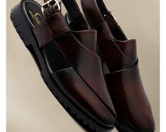 Handmade Brown Leather Peshawari Chappal: Classic Men's Sandals