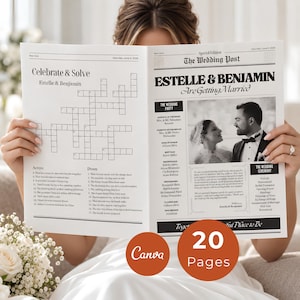 Puede incluir: Un periódico de boda personalizado titulado The Wedding Post con Estelle & Benjamin, que incluye un crucigrama en la página izquierda y una lista de la fiesta de bodas, el programa de la ceremonia y una foto en blanco y negro a la derecha.