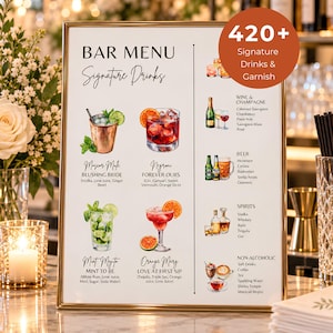 Puede incluir: Un letrero de menú de bar rectangular en un marco dorado con ilustraciones en acuarela de cócteles que incluyen Moscow Mule, Negroni, Mint Mojito y Orange Marg. El texto enumera bebidas de autor, vino, champán, cerveza, licores y opciones sin alcohol.