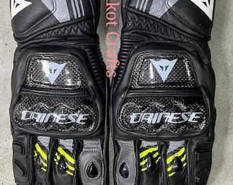 Luvas de corrida para motociclismo em couro preto e cinza com proteção de fibra de carbono nos nós dos dedos, luvas de cano longo para pista.