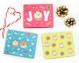 印刷可能なハリネズミのクリスマス クッキー ボックス、お揃いのギフト タグ付きの DIY クリスマス ギフト ボックス 3 個セット
