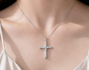 Naszyjnik z krzyżem z moissanitu ze srebra próby 925, chrześcijański naszyjnik dla kobiet, biżuteria z motywem wiary, wisiorek religijny, prezent na chrzest