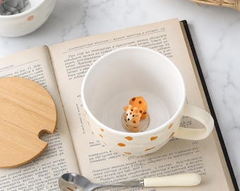 Giraffe Coffee Mug with Lid, Cute Gift for Women, Friend, Mom, Girlfriend, Birthday Cup