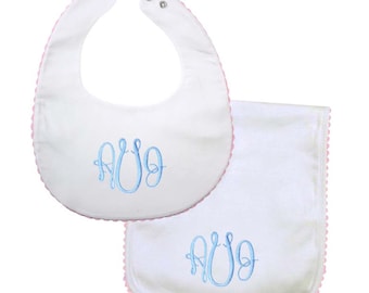Girl Monogrammed bib set, baby monogram burp cloth, monogram baby gift, monogrammed burp cloth, personalized baby girl gift