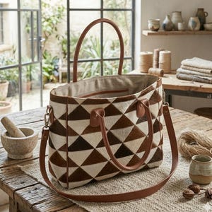 Handmade Cowhide Patchwork Tote Bag: Genuine Hair-On Leather Geometric Western Handbag