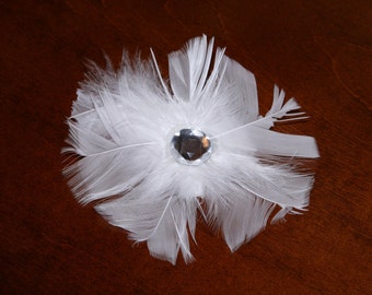 feather clip with rhinestone center