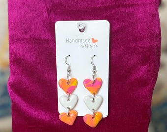 Pendientes colgantes de corazón rosa y amarillo