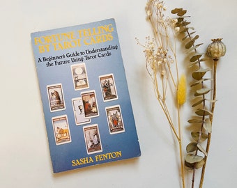 Fortune Telling by Tarot Cards Book by Sasha Fenton 1985 Edition