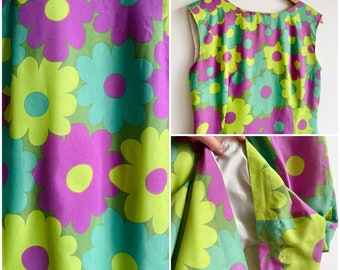 1960’s Carnegie of London Flower Print Dress