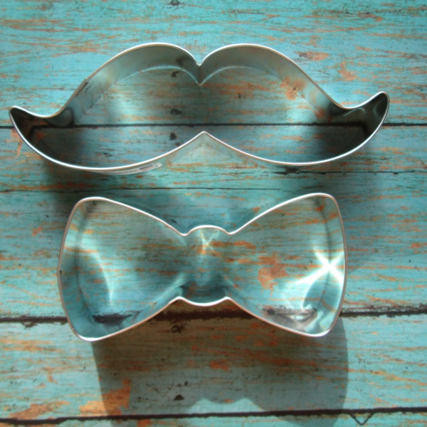 Lil Man Cookie Cutters - Lil Man met Bowtie Tie en snor, bakken leveringen, Baby douches, douche koekjes, DIY gunsten, zijn een jongen