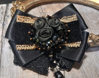 Black Gothic ribbon brooch, Victorian black roses brooch, lace and ribbon brooch