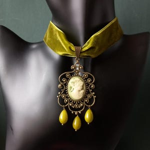 Romantic lady cameo choker, purple, green velvet ribbon choker, Gothic, Victorian style pendant necklace
