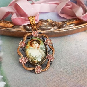 Victorian pink velvet cameo choker, Renaissance girl necklace, romantic lady choker