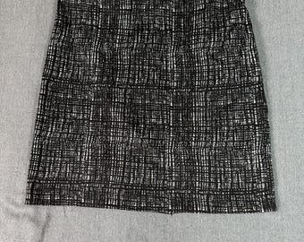 Worthington Modern Knit Women's Skirt Black White Abstract Print Size L