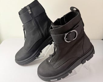 Botines DKNY Laina de piel negra (Estilo K3020100) - Talla 7.5 para mujer