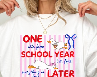Camiseta "Un año escolar después" con estampado de ganso, camiseta divertida para profesores, camiseta de fin de curso, regalo para profesores cansados, camiseta de vacaciones de verano, camiseta unisex.