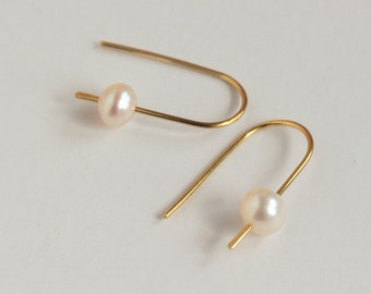 Freshwater white pearl earrings, Wedding earrings, Bridal jewellery, Anniversary gift for her, Gift for women