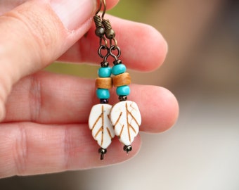 Leafy boho earrings, Earthy Bohemian style jewelry, Ethnic style dangle earrings