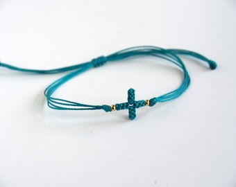 Turquoise cross bracelet with gold plated beads, Adjustable size, Macrame jewellery