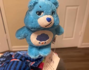 Llavero de peluche de oso gruñón azul: adorable colgante de peluche para bolso, suave y kawaii, regalo para amantes de los peluches.