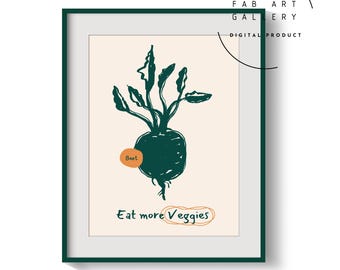 Op de afbeelding: Een ingelijste kunstdruk met een donkergroene illustratie van een biet met bladeren. De tekst "Eat more Veggies" staat onder de biet. De print zit in een donkergroene lijst en heeft bovenaan de tekst "FAB ART GALLERY DIGITAL PRODUCT".