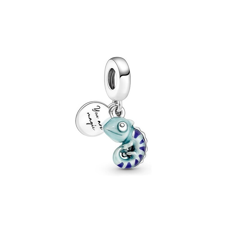 Pu&ograve; includere: Un charm in argento raffigurante un camaleonte azzurro con strisce blu scuro e un piccolo charm rotondo con la scritta "You are magic". Il charm &egrave; progettato per essere attaccato a un braccialetto o una collana.