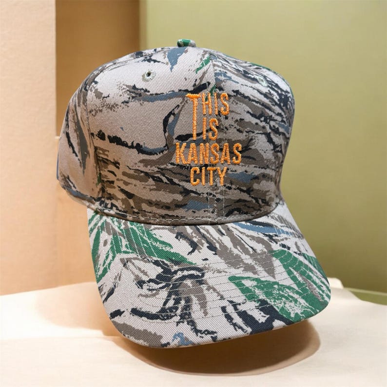 Detta är Kansas City Camo pappakeps bild 1