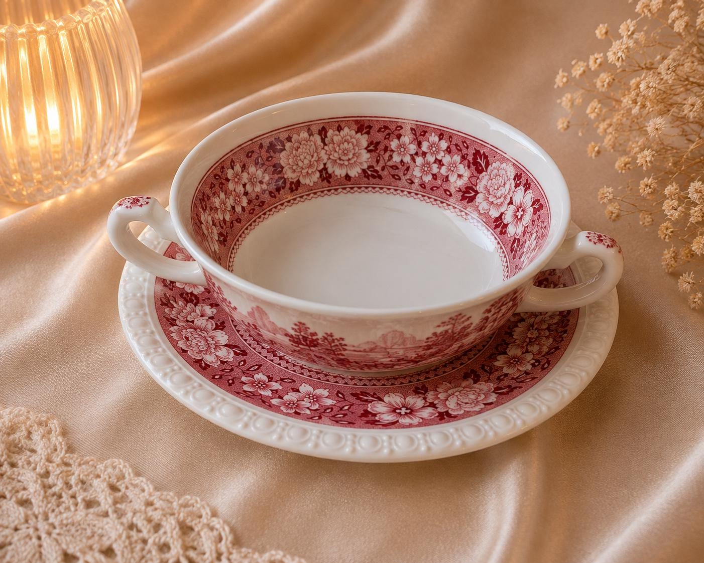 Suppentasse mit untertasse