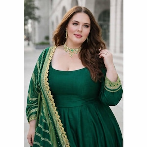 plus size engagement party guest dress Plus Size Engagement Dress Guide: Style Tips