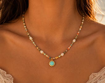 Gargantilla bohemia con cuentas, joyería veraniega multicolor para la playa.