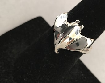 Sterling Silver Manta Ray Ring, Hand Sculpted, Ocean Jewelry