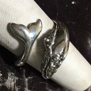 Medium Humpback Whale Ring Sizes 5-9 Adjustable, Whale Jewelry, Silver Ring, Whale, Whales, hawaiianjewelry, mans ring, womans ring image 9