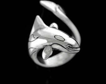 LARGE ORCA Ring ships immediately, Free shipping in the USA. killer whale ring, killer whale jewelry,  mans ring, womans ring Sizes 6 - 11