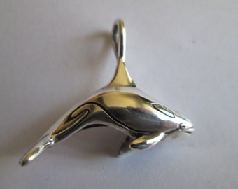 MEDIUM ORCA PENDANT  Sterling Silver, Whale Necklace, Orca Necklace, Orca, killer whale , #killerwhale #orcawhale #orcajewelry,