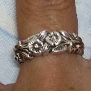 VINE ROSE RING Sizes 5-11 by Rasnick Jewelry   flowerring, #flowerjewelry #silverflowerring, engagement ring, band ring, womens ring