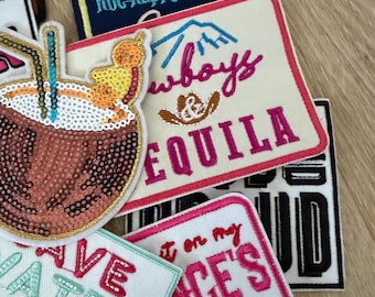 Lot d'écussons brodés : Boissons, Cowboys, Tequila, Eau, Motifs roses