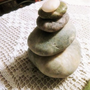 Chunky Einzigartige Strand Stein Stapel 5 Natürliche Ocean Rocks Zen Garten Skulptur Vatertag Geschenk Spa Steine Strand Wohnkultur Rock Art Peace Sea *