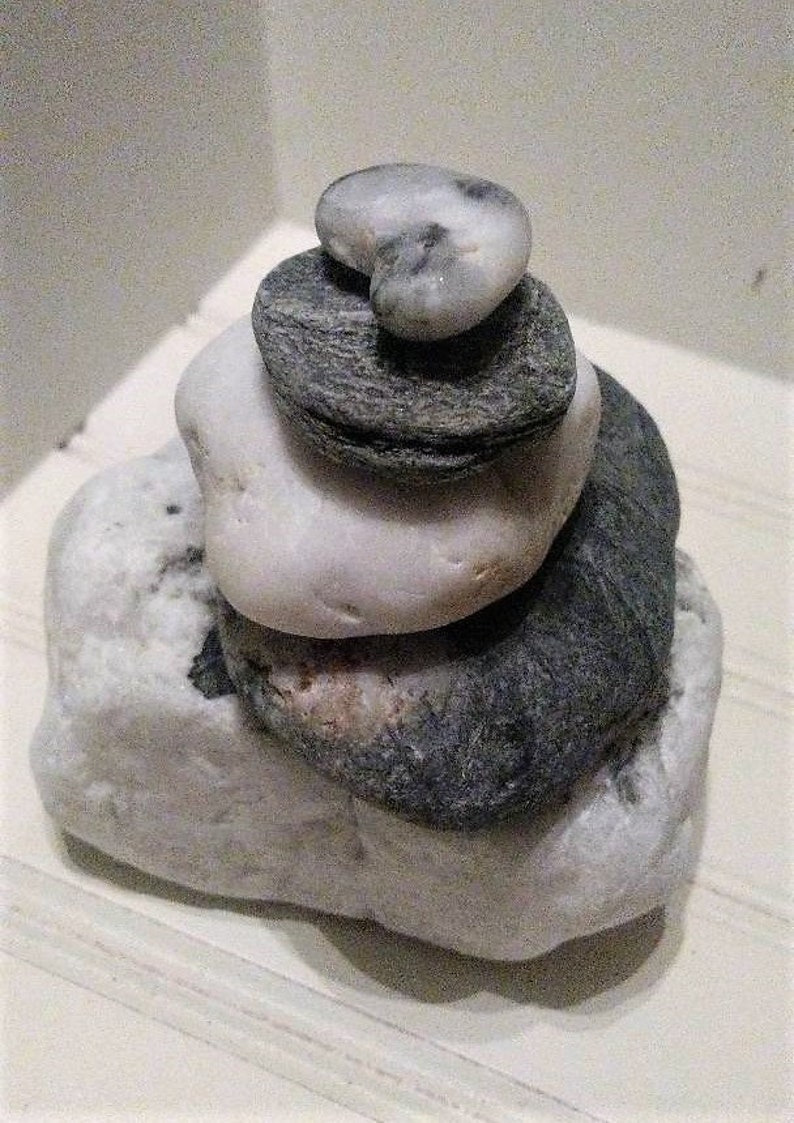 Beachy Stony Quartzy Ocean Stone Stack 5 Natural Beach Rocks Etsy Canada